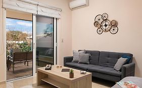 Harmony Apartment In Chania